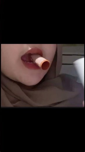 easy way to remove matte lipstick💄👄💗🌸