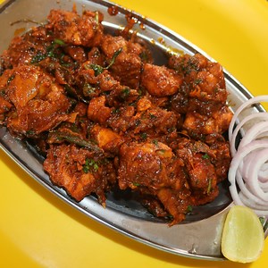 259K views · 1.9K reactions | Restaurant Style Andhra Chicken Fry Making | Indian Street Food | Amazing Food Zone #andhrachickenfry #chickenfry #amazingfoodzone | Amazing Food Zone | Facebook