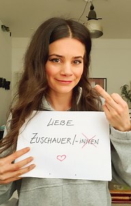 Joyce Ilg on Instagram: "Seid ihr Team Bürgersteig oder Team Bürger/Innensteig?"