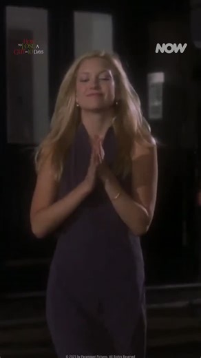 NOW on Instagram: "Good night… or game on? 👀⁣ ⁣ #howtoloseaguyin10days #katehudson #matthewmcconaughey #andieanderson"