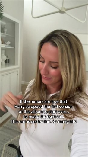 Harry Styles delivered once again. 😍My favorite songs are “Taste Back,” “American Girls,” “Pop” and “Paint By Numbers.” @HSHQ #harrystyles #harrystylesnewalbum #kissallthetimediscooccasionally #harrystylestiktok