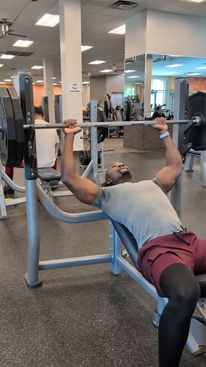 Every rep. Every step. Make it count. It’s not about perfect — it’s about showing up and giving your best. One rep at a time. One step at a time. Let’s get it! #EveryRepEveryStep #MakeItCount #FitOne #StayConsistent #FitnessJourney #OneDayAtATime #PushThrough #MindAndBody #TrainSmart #FitLife #WellnessGoals | Reshad Dulaney