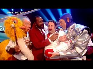 Peter Kay completes his sit down challenge | Red Nose Day 2013