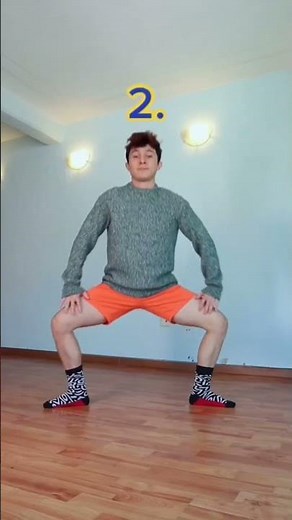 How to spread your legs ✨ SPLIT ✨ #shorts #howtodance #flexibility 🚨 subscribe to the channel ❤️