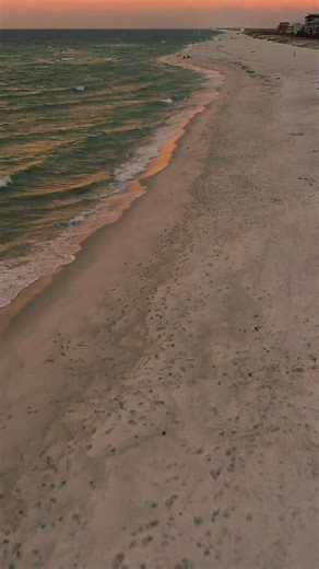 3.4K views · 88 reactions | What could be better than a sunset in Navarre Beach?  Picture yourself here with the salty air, the sand in your toes, the glow of the sun on your face as it crosses below the horizon. That's life in Florida's Most Relaxing Place  | Relax in Navarre Beach | Facebook