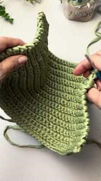 Bolsa Jade em crochê com fio plissé #bolsasdecroche #tutorialdecroche #bolsadecrochepassoapasso