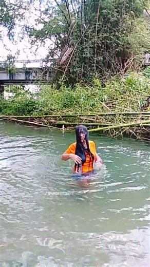 handstand swim! ultimate water skills