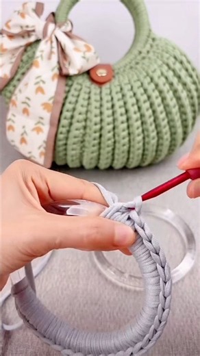 Easy How to Crochet Bag Handle Around Ring Tutorial