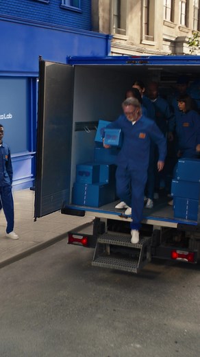 Possibilities in store. Meta Lab LA is here—cruise to our first flagship store for community, creativity, and next-gen tech. | Meta