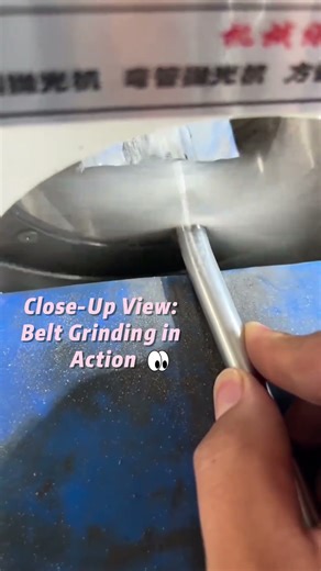 Close-Up View: Belt Grinding in Action#grindingmachine #metalfinishing #surfacefinishing #metalwork