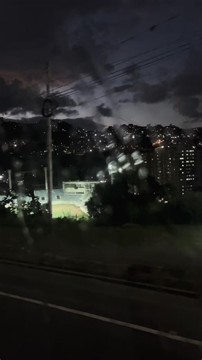 Amor, Amor: Salsa Romántica desde Caracas