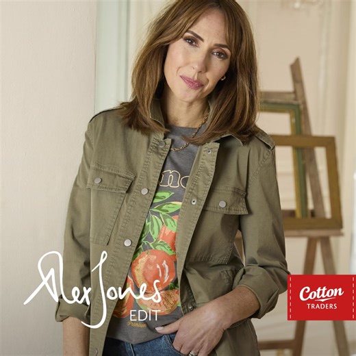 What's not to love about our lightweight jackets? Texture, style and pockets. Plenty of pockets. | Cotton Traders