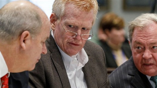 Prosecutors show jury first interview with Alex Murdaugh after double murder