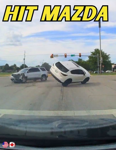 In The Tesla, Got Sideswiped By A Ford Explorer | USA & Canada - Nov 3, 2025 | MegaDrivingSchool