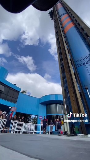 Descubra a Big Tower do Beto Carrero World