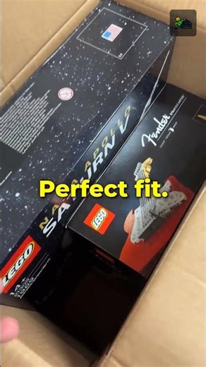 LEGO Saturn V 92176 + Fender 21329 - Packing UK Order