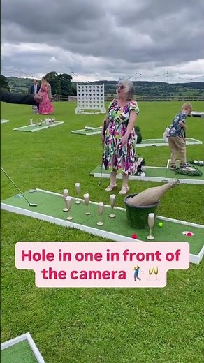 Wedding mini golf hole in one, Guests Love This Entertainment