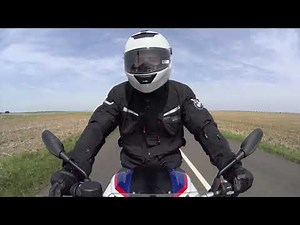 ESSAI DE LA BMW F 800 R.