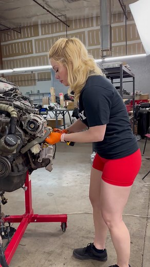 The start of completely taking apart this 33yr old engine. This will be the second engine I take apart, so should be relatively easy #cargirl #carhub #engine #mechanic