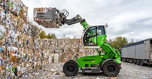 340 G - Telehandler with up to 4 t load capacity | SENNEBOGEN