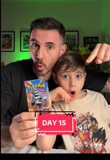 DAY 15: pronti per un’altra leggenda? 🔥 Continua la nostra corsa ai 100.000 followers per dimostrare alla mamma che possiamo farcela sbustando carte Pokémon, e oggi si aggiunge un altro cane leggendario. Secondo voi il prossimo quando arriva? #cartepokemon #pokemoncards #pokemonpull #pokemontcg #entei
