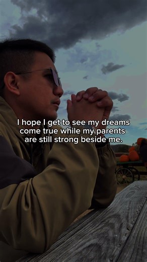 🥹☝️ #deepthoughts #overthinking #shorts