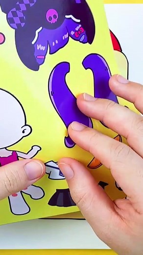 Hello Kitty and Friends: Cute Pregnancy Sticker Book