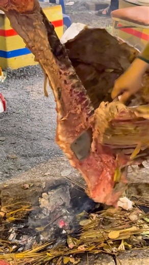 Street food vietnam 🇻🇳 popular Vietnamese eats #streertfood #vietnam #travel