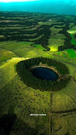 Most Beautiful Places in the Azores Islands 🇵🇹 | Paradise on Earth 🌿🌊 #travel #shorts