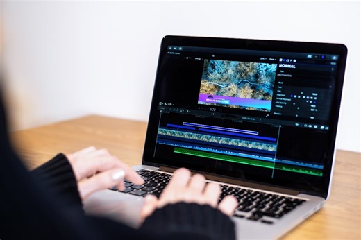 7 Aplikasi Edit Video Terbaik 2025
