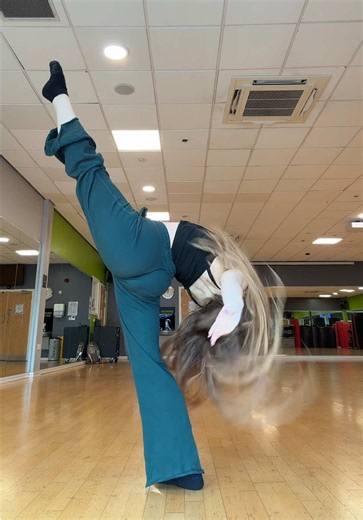 Jumpy jumpy 😂 #contortion #justgirlythings #gymmotivation #fitness #dance