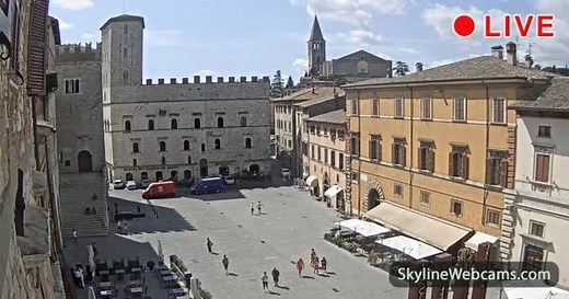 【LIVE】 Live Cam Todi - Perugia | SkylineWebcams
