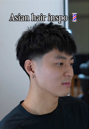textured fringe with a low taper fade 🔥 #asian #toronto #torontobarber #barber #haircut If you’re in Toronto, Ontario 📍Click the link in my bio to book a haircut NOW.
