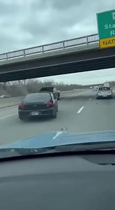 Passenger Captures Bird Strike as Jet Engine Is Hit Mid-Flight Midwestern United States — A routine commercial flight turned tense when a passenger recorded the exact moment a bird struck one of the aircraft’s engines shortly after takeoff. The video, filmed through a cabin window, shows the jet climbing smoothly above patchwork farmland when a sudden dark blur crosses the frame. In an instant, the bird collides with the engine intake, followed by a sharp jolt and a brief flash near the front of