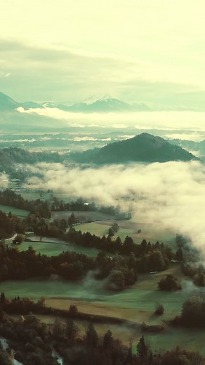 Track: Mist - nostalgic and calm background music for videos, films, documentaries. #mist #cinematic #emotional #ashamaluevmusic #background