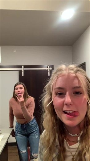 This was filmed in the microwave!! @anni #WomenOwnedBusiness #fyp #dance #microwave #foryoupage