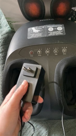 Watch Review for KNQZE Foot Massager on Amazon Live