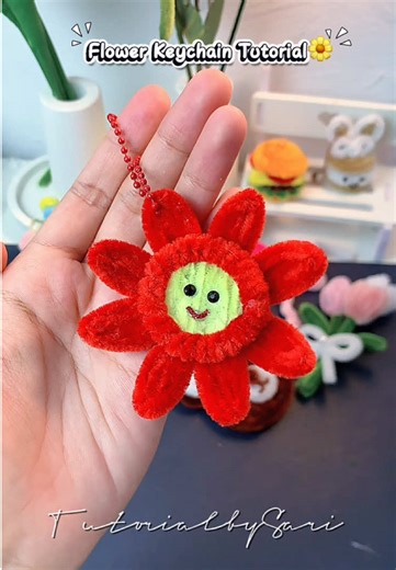 DIY Flower Keychain Tutorial: Create Your Own Vibrant Accessory