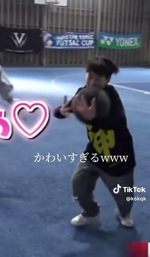 ちょんまげ小僧とイソギンチャクのかわいいバスケットボールシーン集