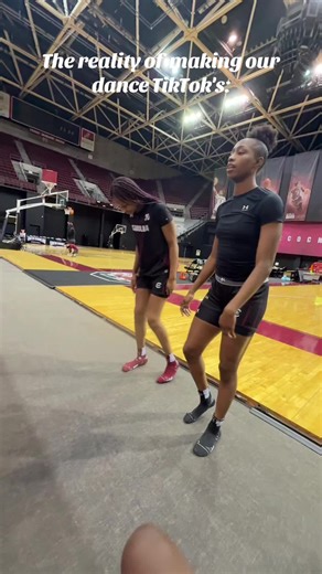 I feel like Abby Lee miller now trying to help since I can't dance rn😂@Maryam😊 @joyceeeee008 #southcarolinawbb #uofsc #fyp