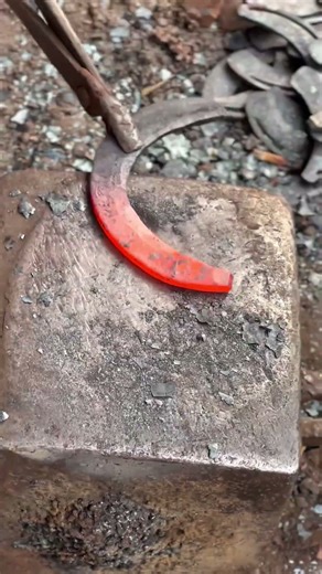 Blacksmith Forges an Umbilical Cord Tool for Bull 🐂⚒️ | Forged by Hand