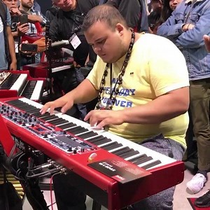 537K views · 13K reactions | Always love watching @jesusmolinamusic . This is an example of what happens when you put in the time to practice. | Piano Around the World | Facebook