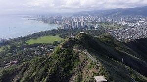 clip-1071748885-aerial-above-peak-diamond-head-mountain-honolulu