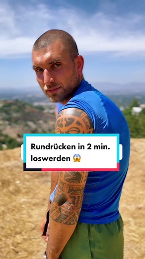 Rundrücken loswerden in 2 min. 😱 #rundrücken #rückenbeschwerden #rückenmuskulatur #wirbelsäulenverkrümmung #bandscheiben #physio