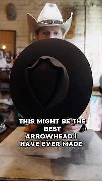 Let’s mix the Arrowhead hat shape with the gunslinger and see what happens!