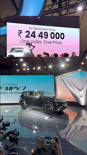 VinFast VF7 Launched! 🔥 Full Details | Price, Features & First Look