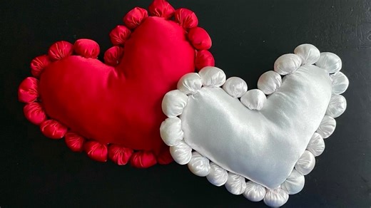 DIY Beautiful Heart Shaped Pillow❤️ #diy #Amazing #heart #pillow | RNS crafts
