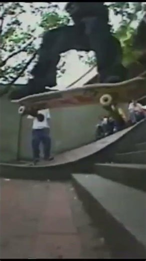 Brian Wenning - Switch 360 Flip Brooklyn Banks | Photosynthesis Throwback