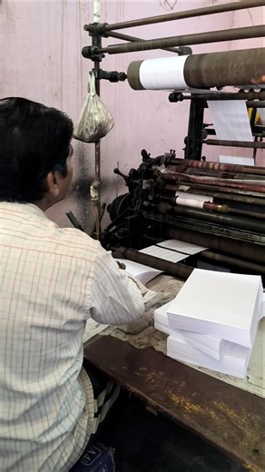 Copy making machine 📚 #copy #manufacturing #machine #shorts