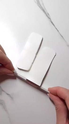 Bridal collection 💍#polymerclay #polymerclayearrings #polymerclaytutorials #polymerclaycreations #clayearrings #clayjewelry #clayart #jewelleryuk #earringsoftheday #earringdesign #earringshop #handmadeearrings #handmadewithlove #uniquejewelry #marbleearrings #marbleclay #statementjewelry #danglesearrings #shopsmall #shoplocal #smallbussiness | Handymade